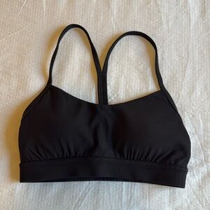 Lululemon Flow Y Bra Nulu *Light Support, A–C Cups
